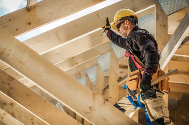 Best Roof Gutter Cleaning  in Gloster, MS